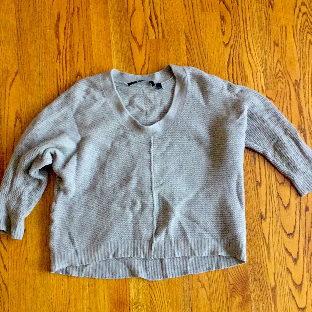 100% cashmere v-neck sweater Bloomingdales